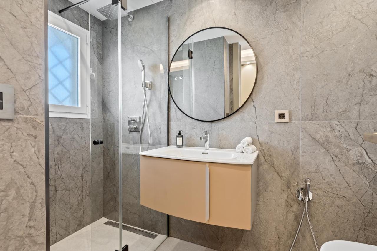 Апартаменты Fully Renovated Frontline Flat Марбелья Экстерьер фото